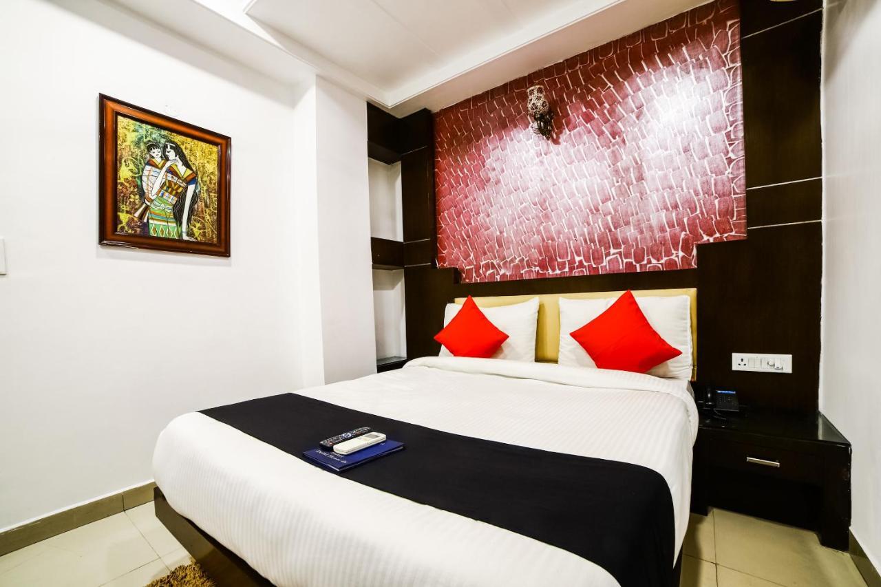 Capital O 6408 Hotel Delhi Heart Нью-Делі Екстер'єр фото